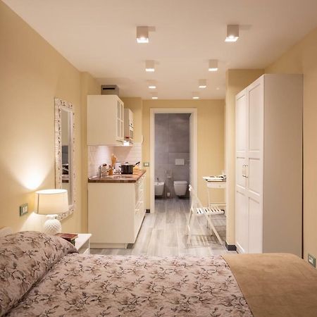 Отель Le Stanze Di Carla! Con Cucina E Bagno Privato Флоренция Экстерьер фото